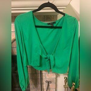 Long sleeve green crop top. Forever 21